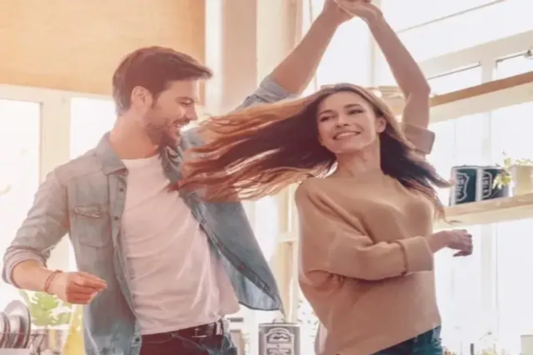 Rüyada erkekle dans etmek, Dansın İkilemi