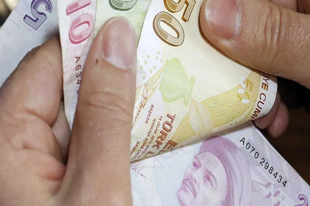 Rüyada kağıt para kazanmak, Para Türü