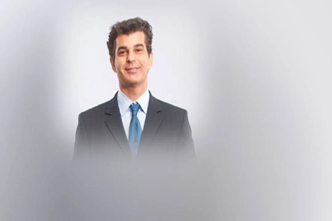 Rüyada küs olduğun eski patronu görmek, Otorite Sembolizmi