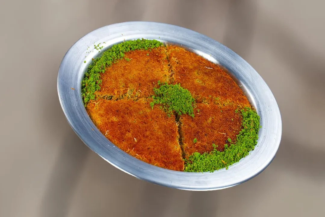 Rüyada Künefe Yemek