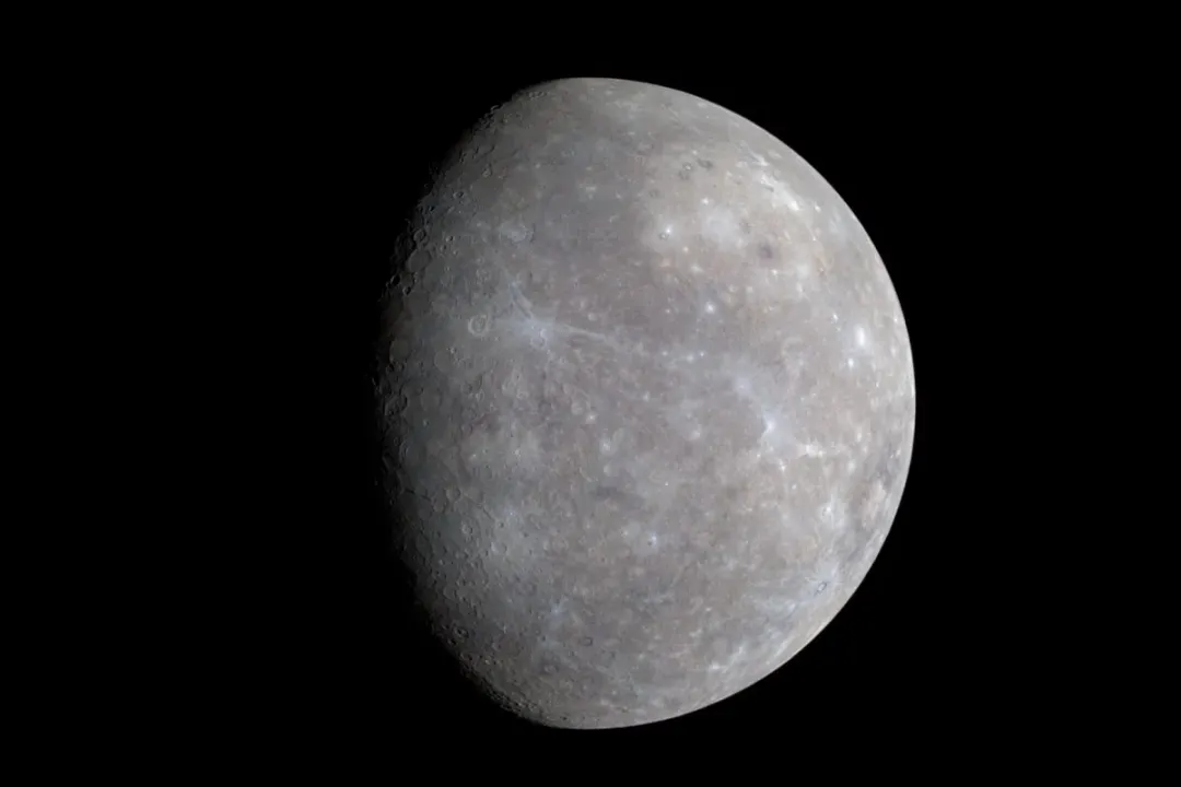 Is Mercury or Venus more habitable?, Surface Extremes