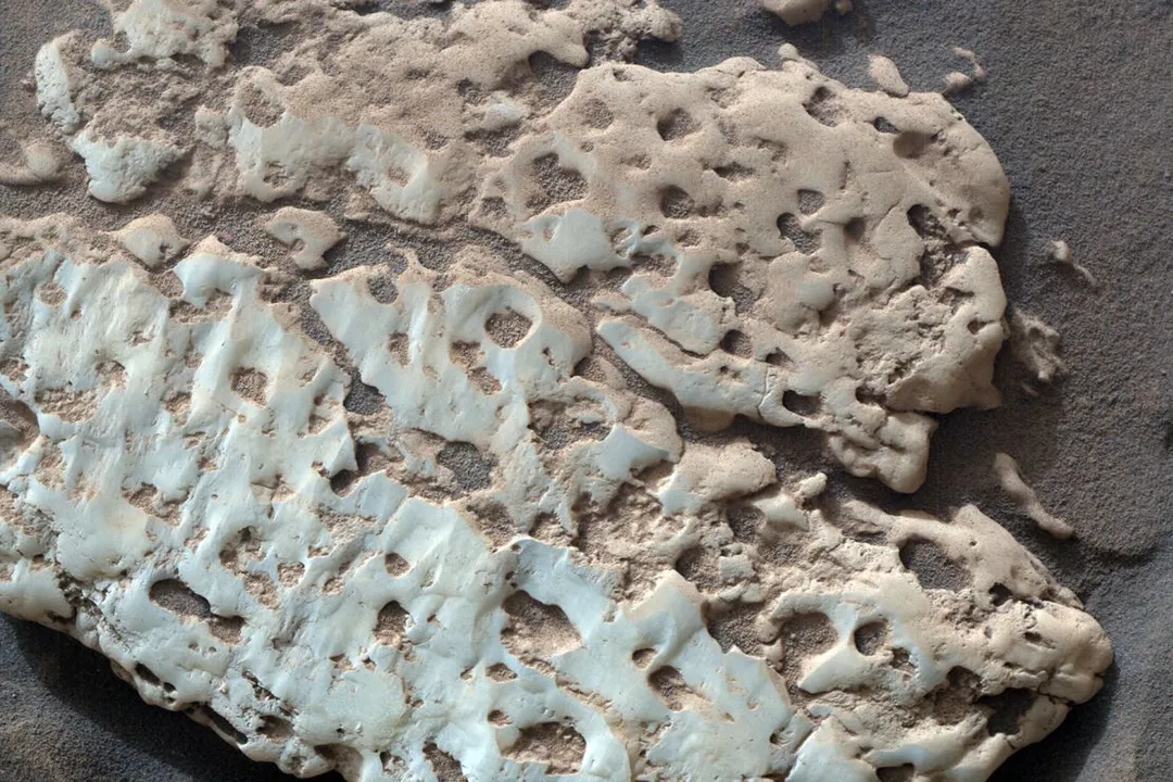 What did the Spirit rover find on Mars?, Water Signatures