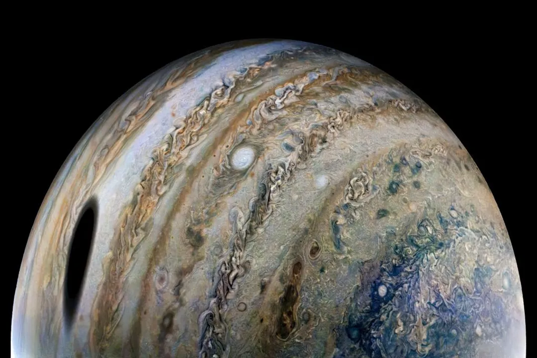 What materials are found on Jupiter?, Liquid Metallic
