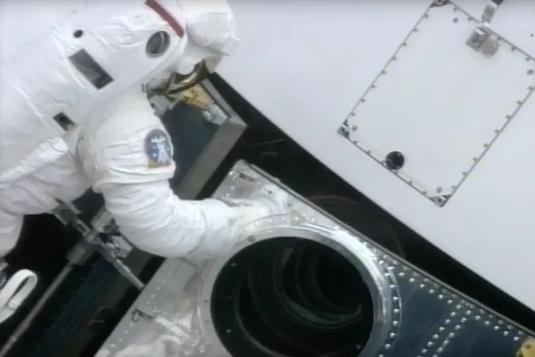 What problems did the Hubble telescope encounter?, Initial Science Status