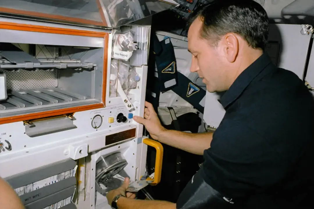 What was the very first food eaten in space?, Glenn's Meal