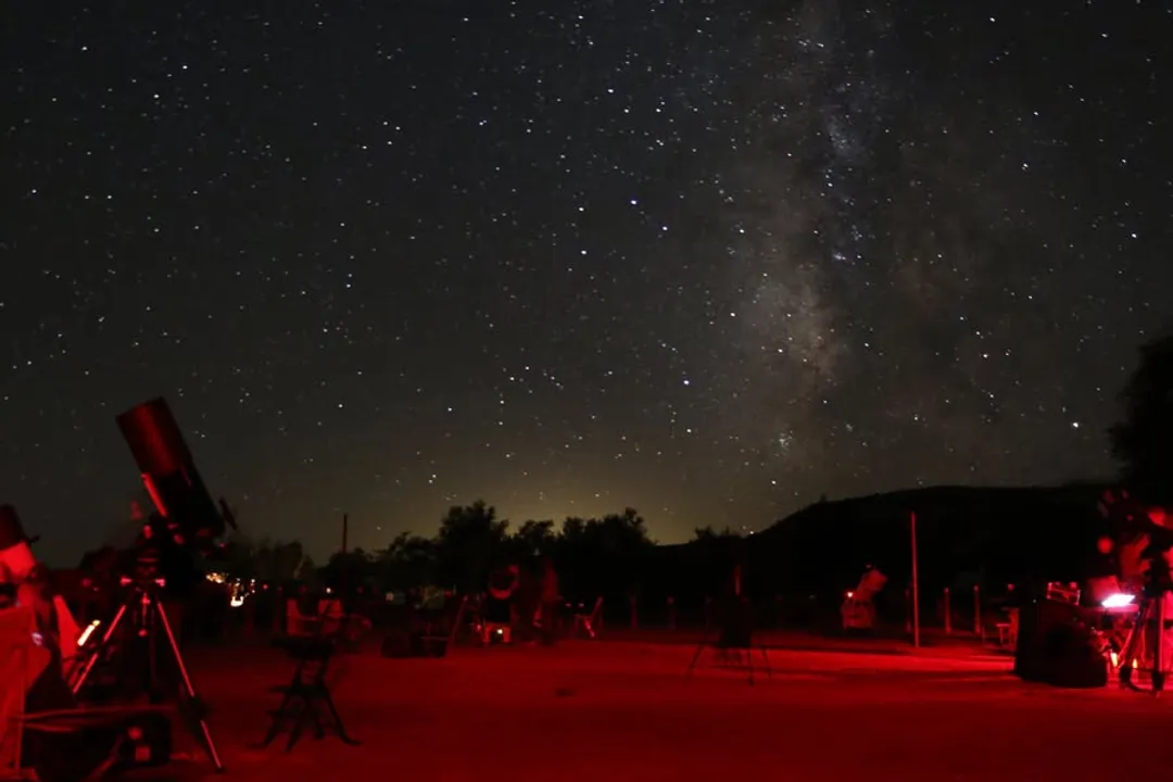 How do astronomers detect distant galaxies?, Faint Signals