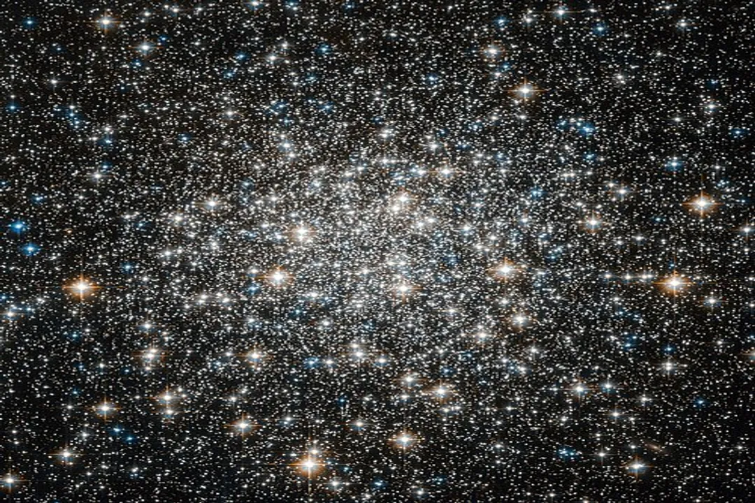 What do all stars in a globular cluster have in common?, Shared Chemistry