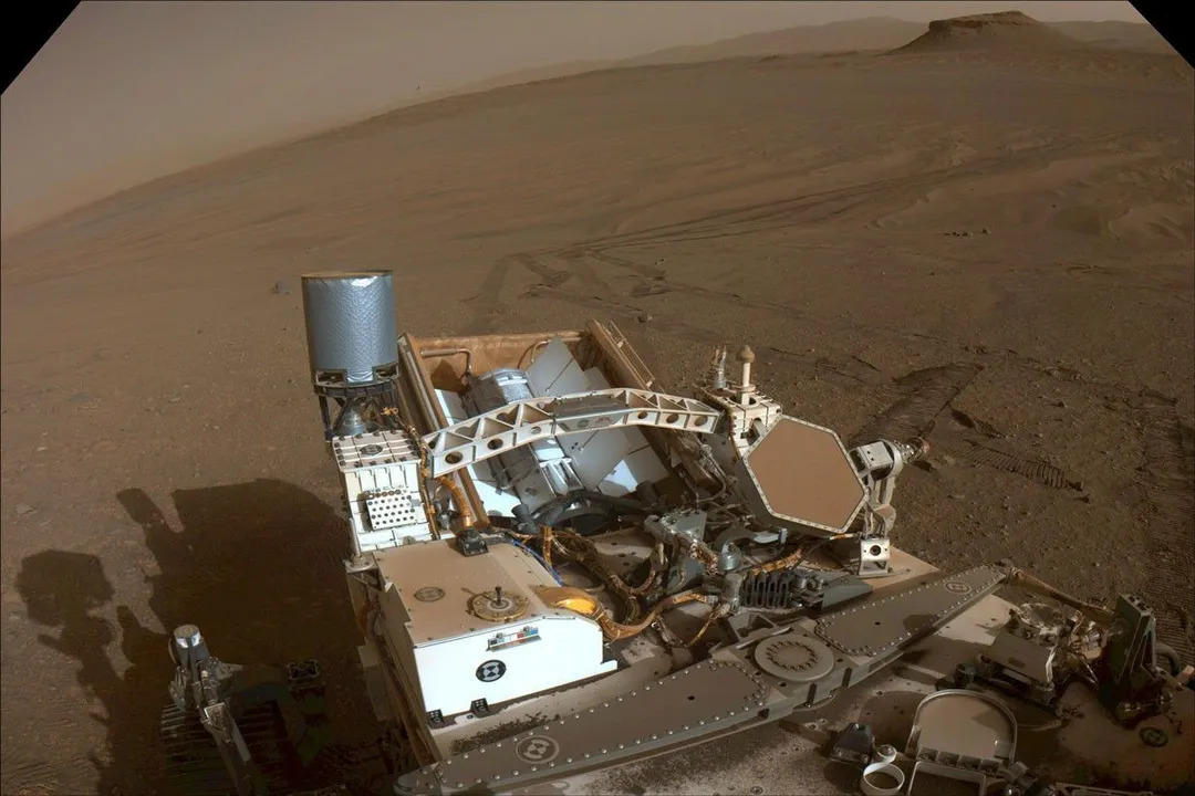 What is the main goal of the Mars Rover mission?, Ancient Life Search