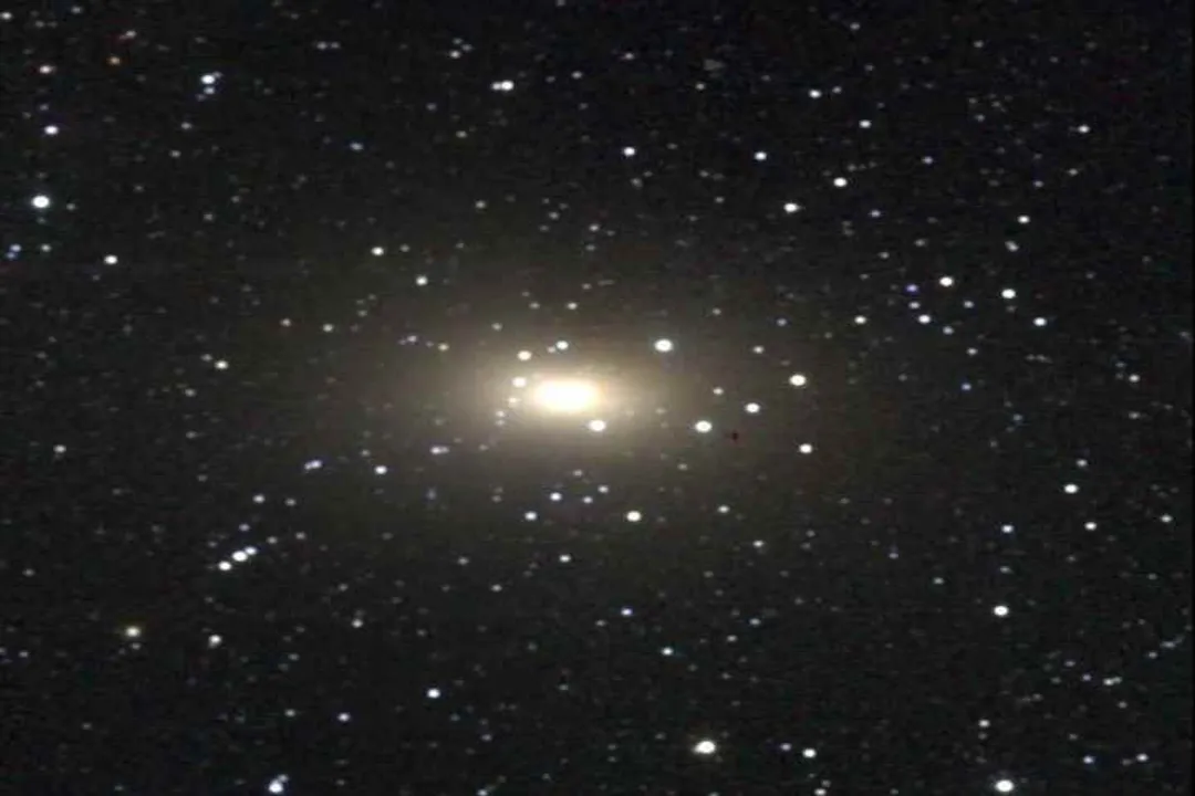 Which type of galaxy is likely to form the fewest stars?, Stellar Longevity and Galaxy Mass