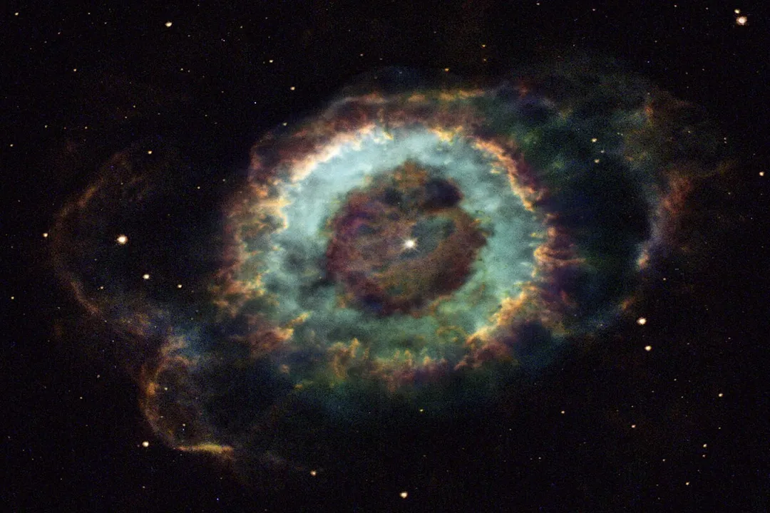 Who discovered the ghost nebula?, The Little Ghost's Discoverer