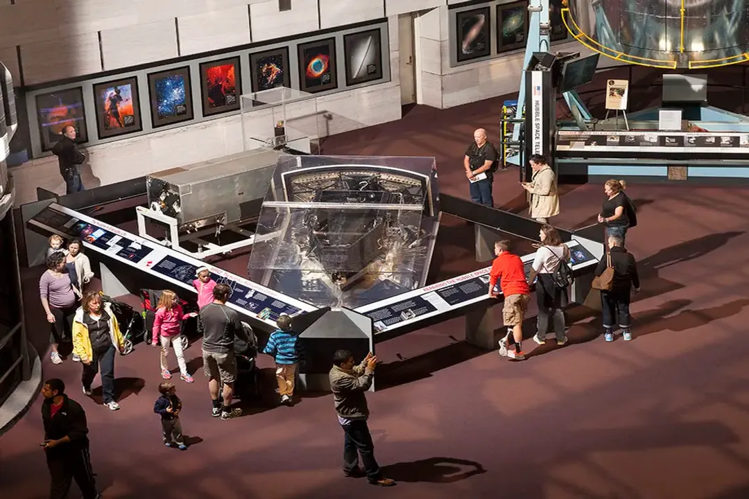 Why did Hubble have problems with observing at first?, Corrective Optics