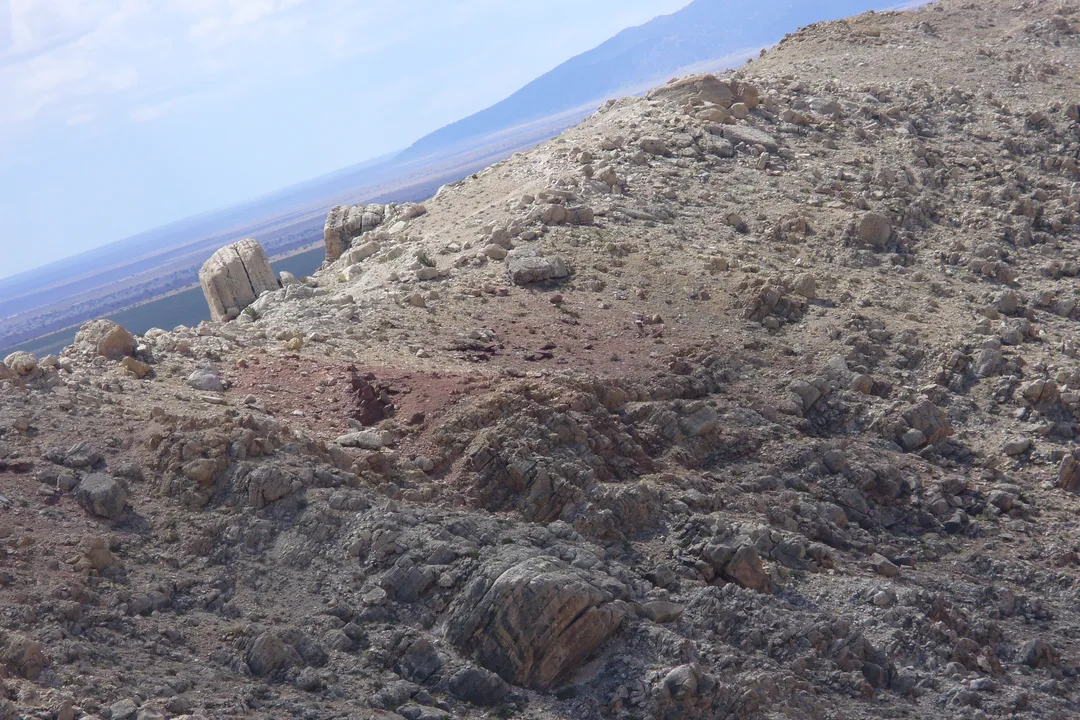 How big was the asteroid that made the Barringer crater?, Geological Fingerprints