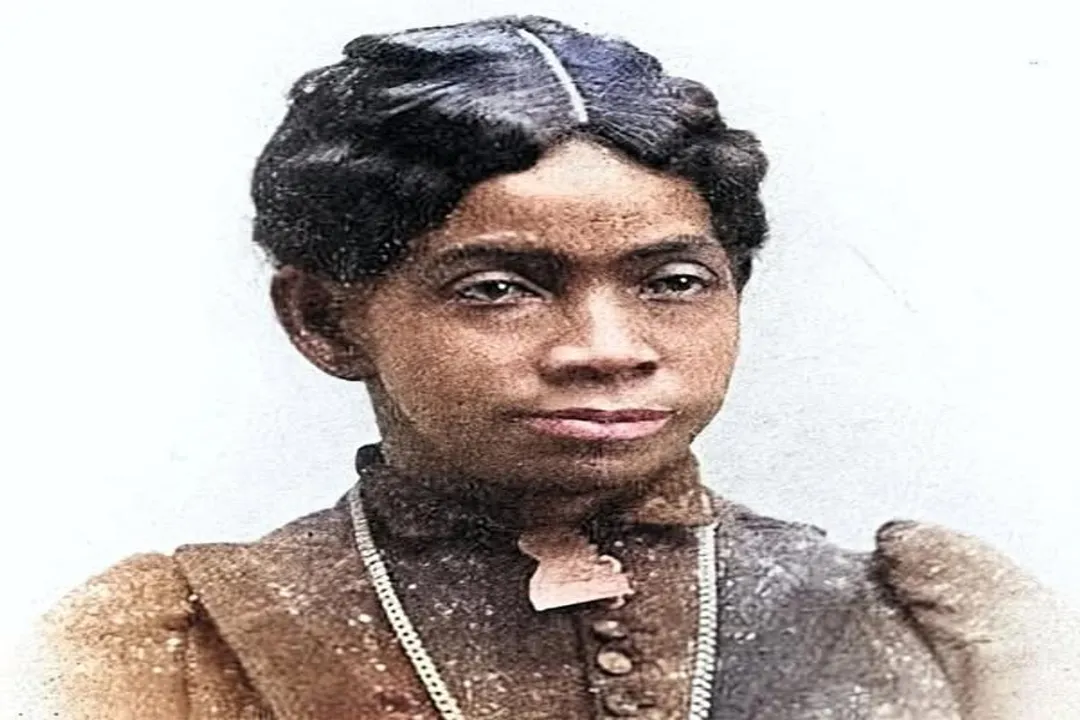 How did Sarah Boone invent the ironing board?