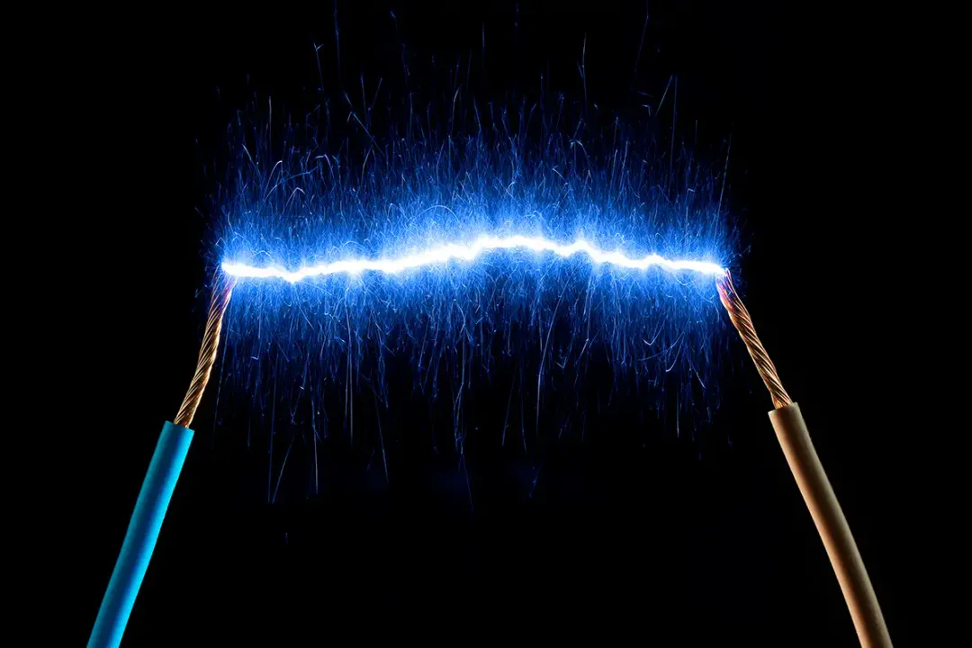 How do electric fields differ from magnetic fields?