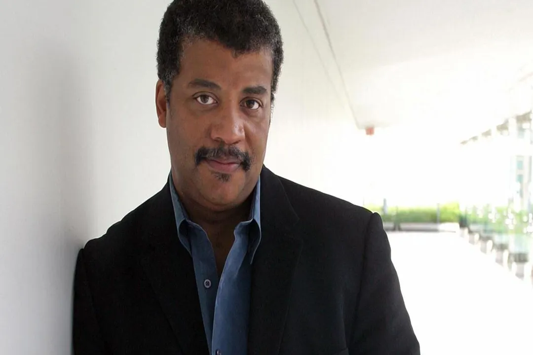 Is Neil deGrasse Tyson qualified?
