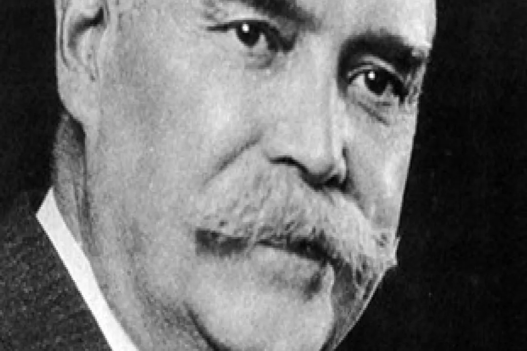 What did Thomas E. Murray invent?