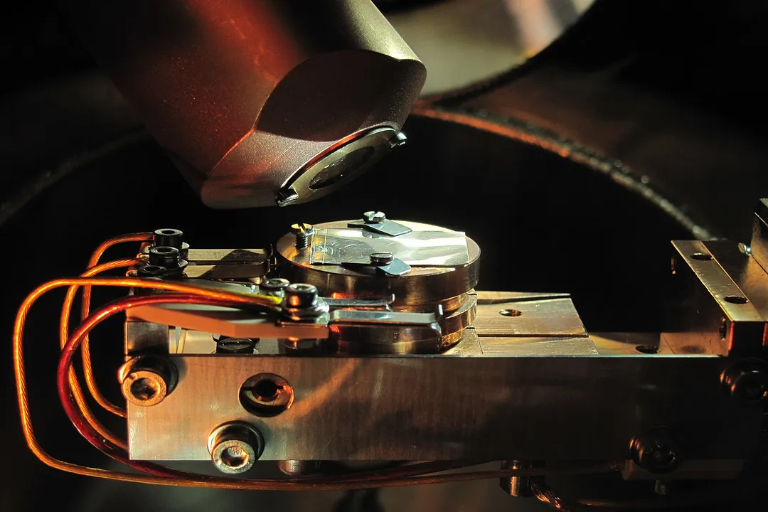 What is the purpose of a spectrometer?