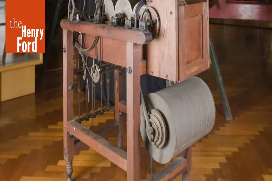 Where does evidence of the earliest known single-roller gin date back to?