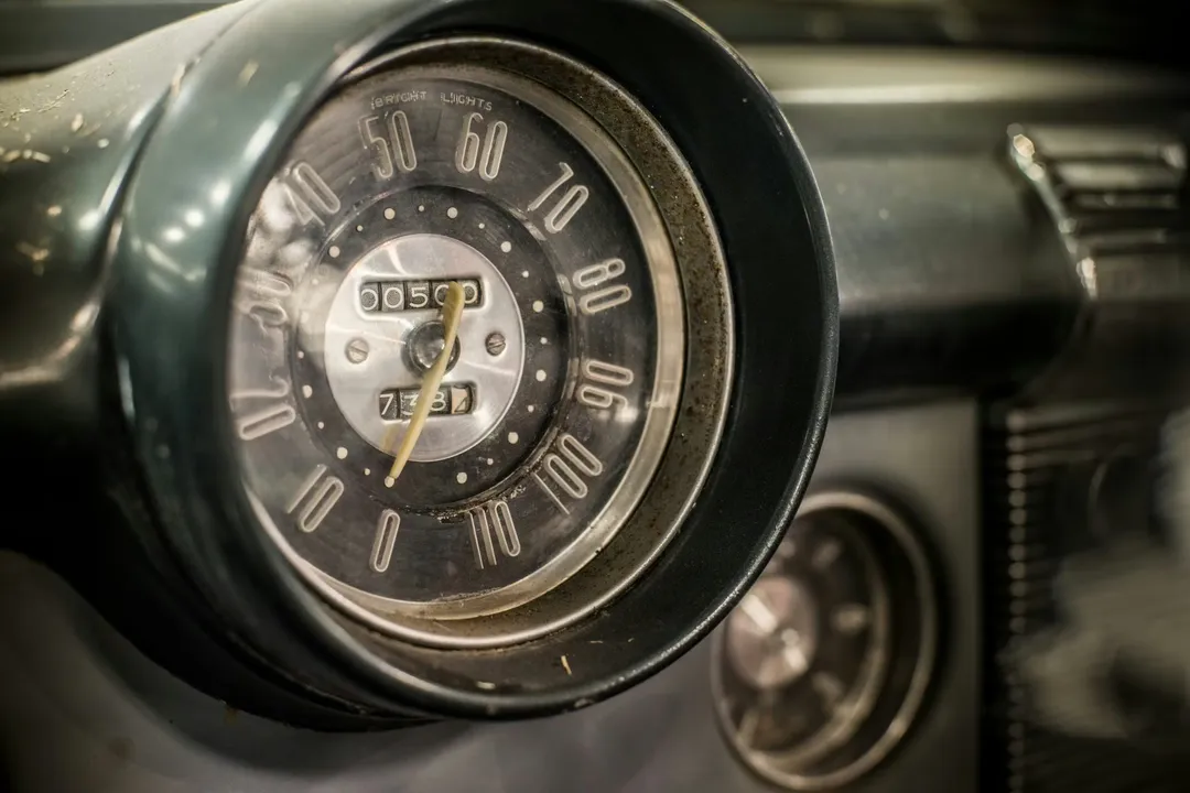 What was the first car with a speedometer?, Oldsmobile Landmark
