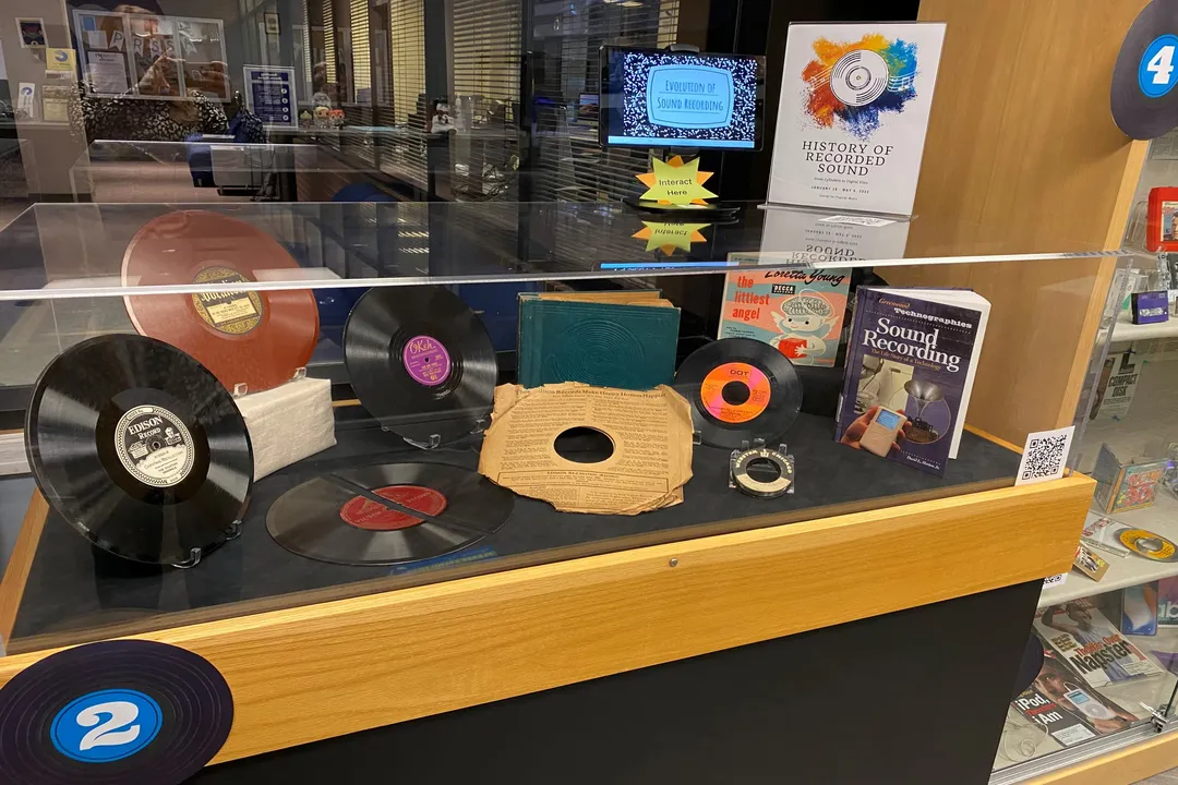 What was the first machine used to record audio?, The Visual Trace