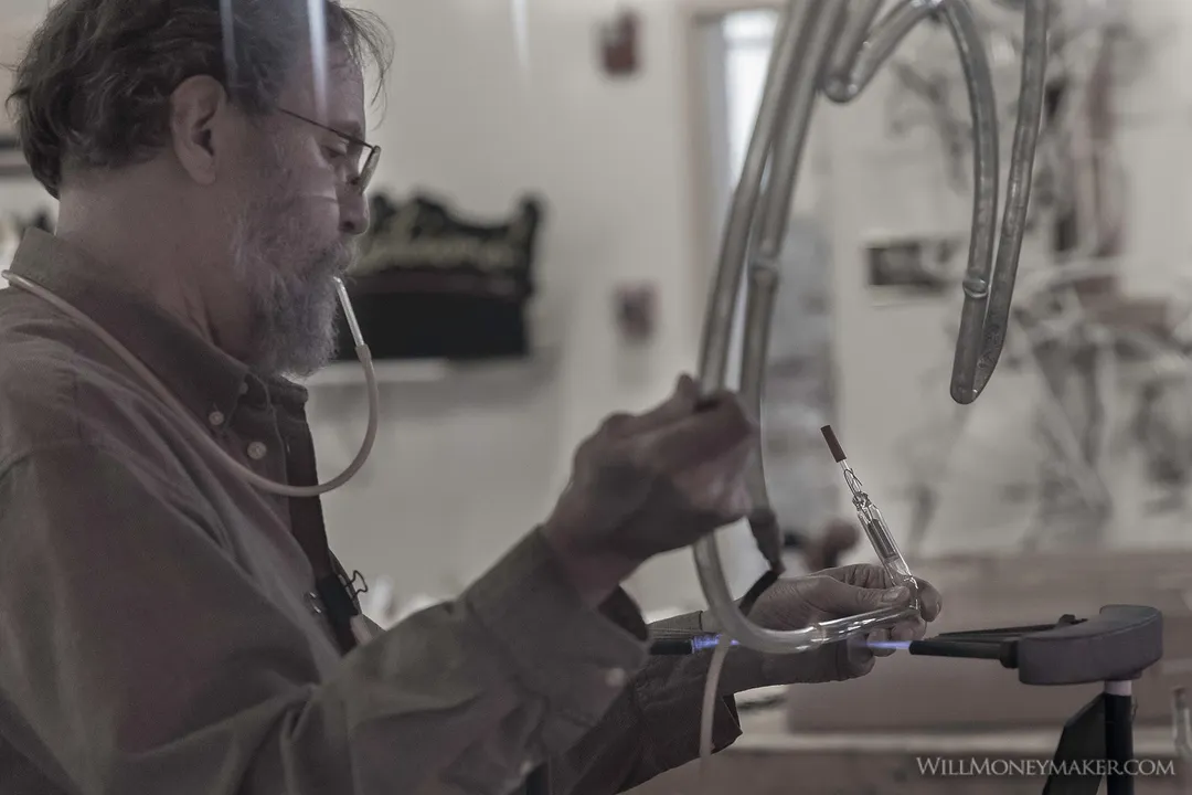 When did neon lights become common?, Aesthetics Versus Perception in Later Decades