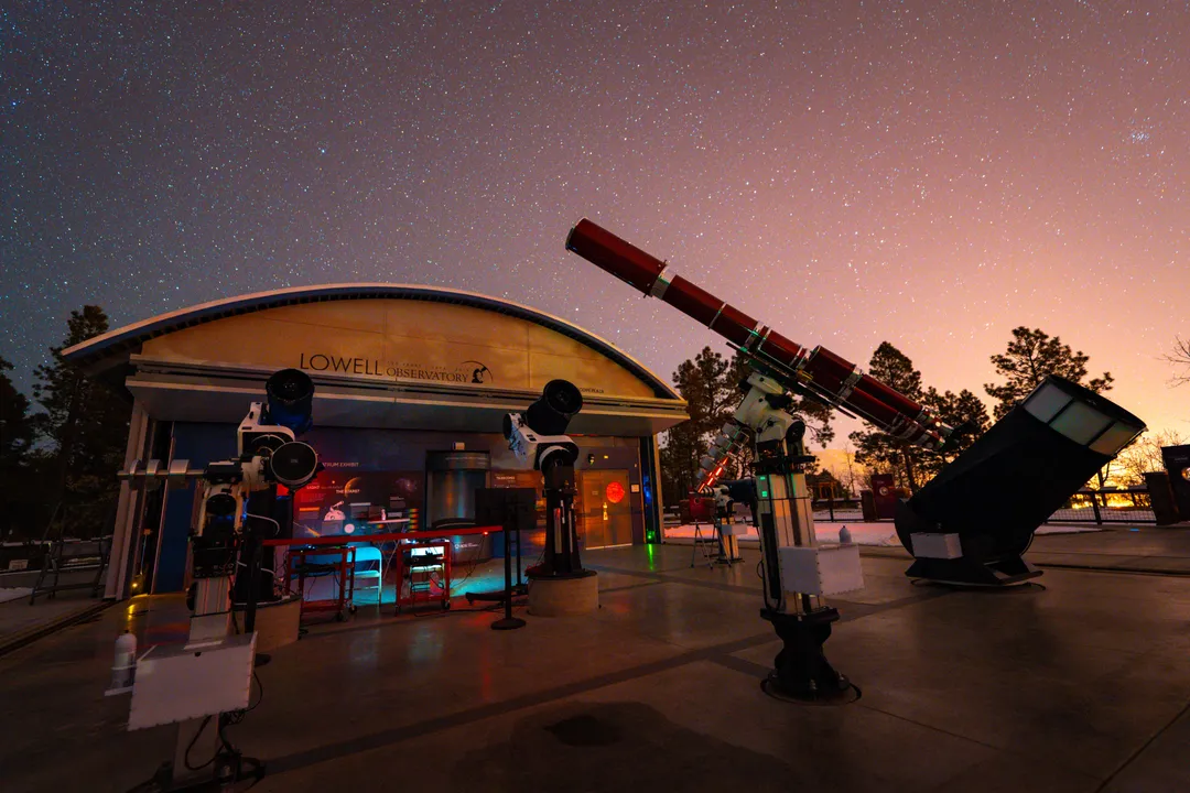 When did Percival Lowell observe Mars?