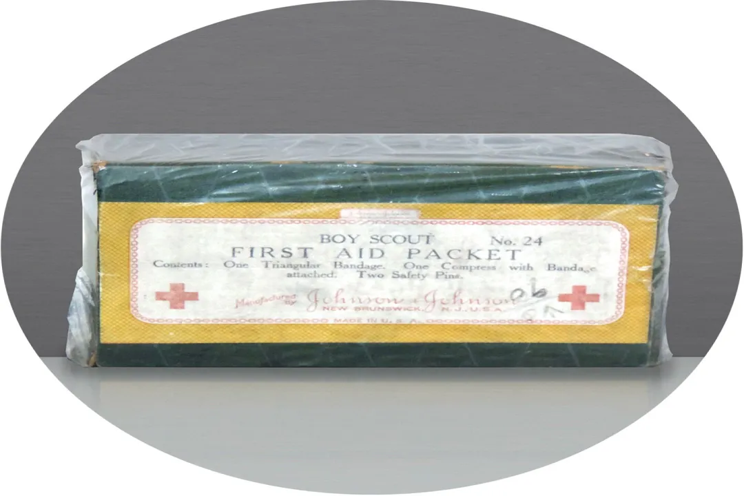 Who invented emergency medical kits?, Standardized Civilian Product