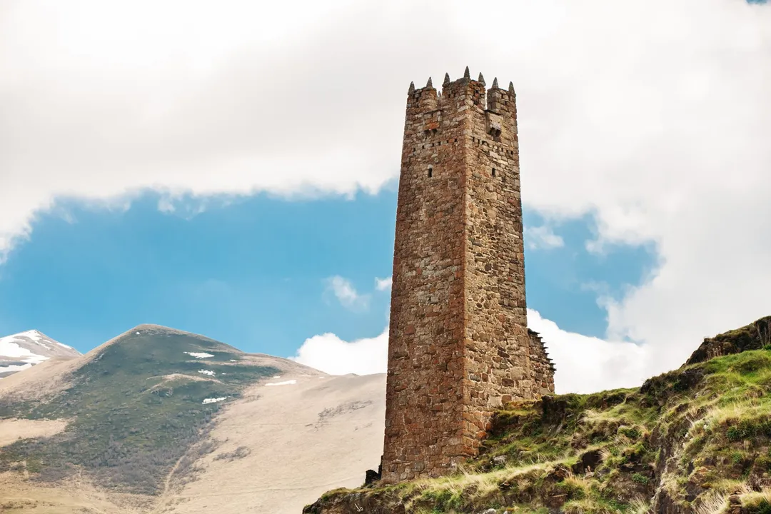 Who invented mass notification systems?