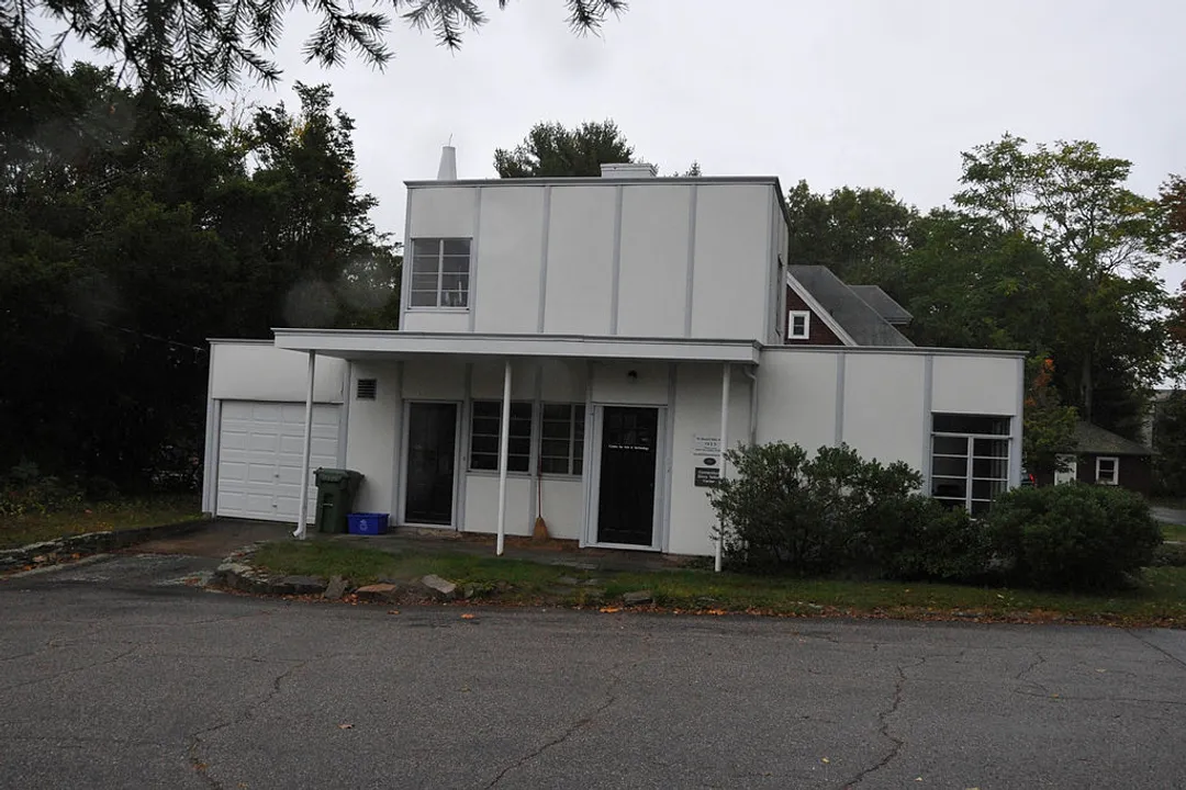 Who invented modular shelters?, Kit Homes