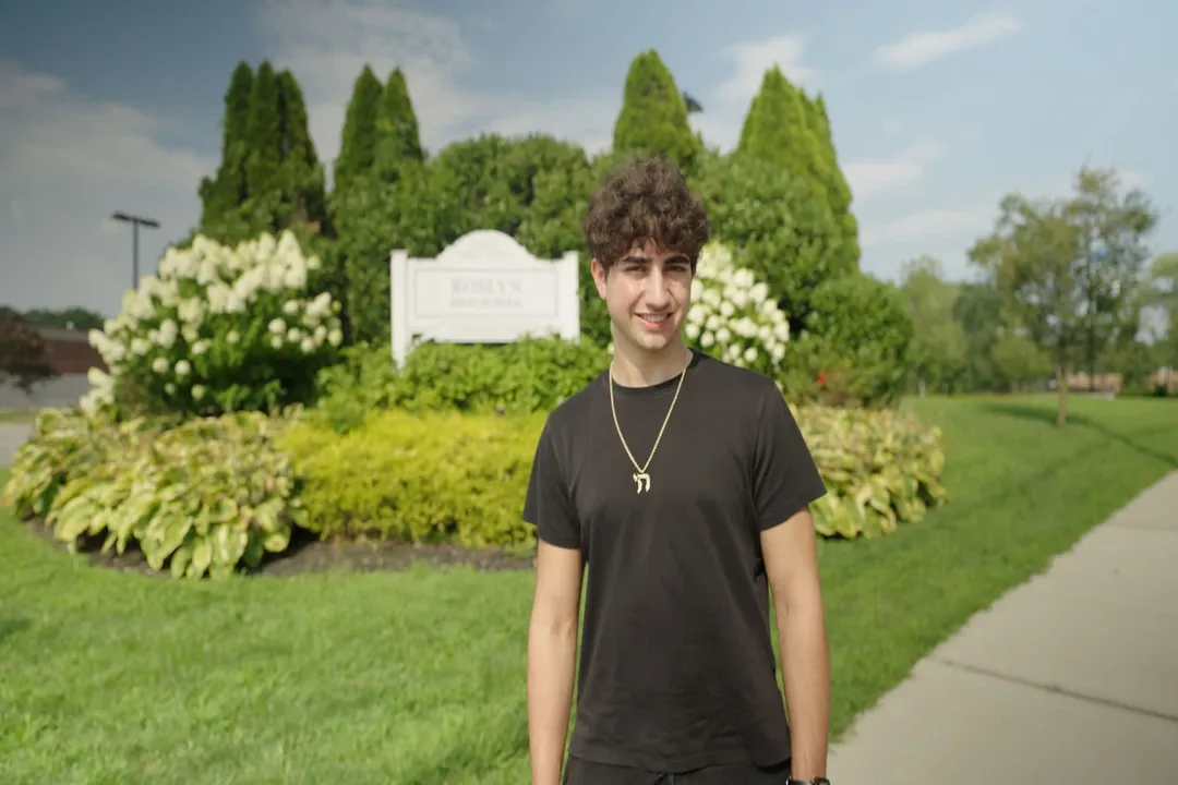 Who invented nutrition tracking apps?, Foundational Apps