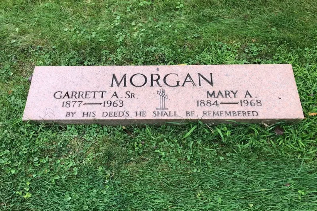 Who invented smart traffic lights?, Intelligent Control Attempts