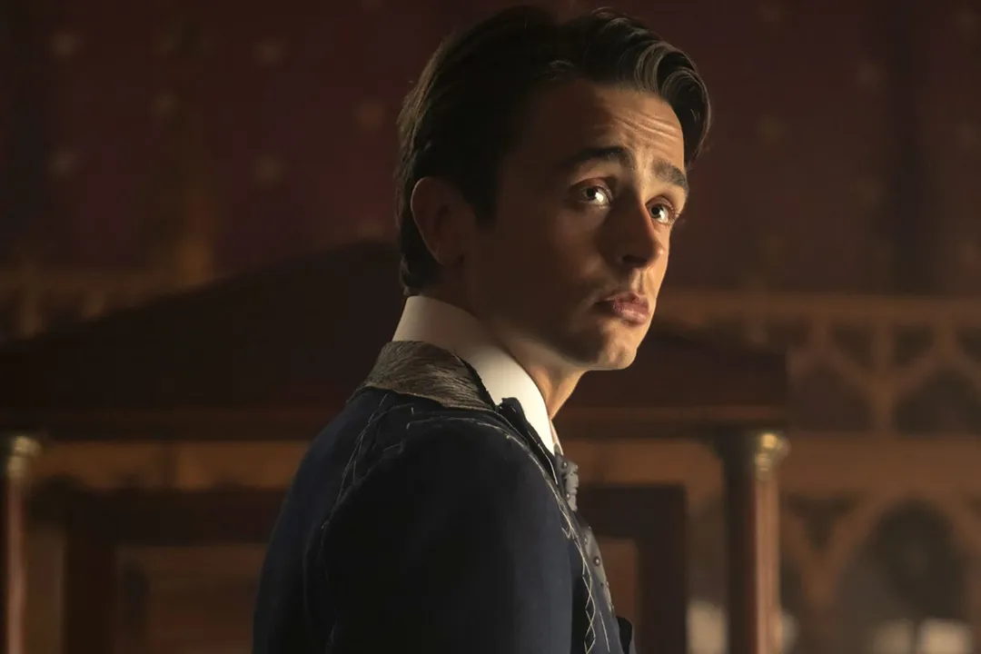 Who invented the alarm clock in the USA?