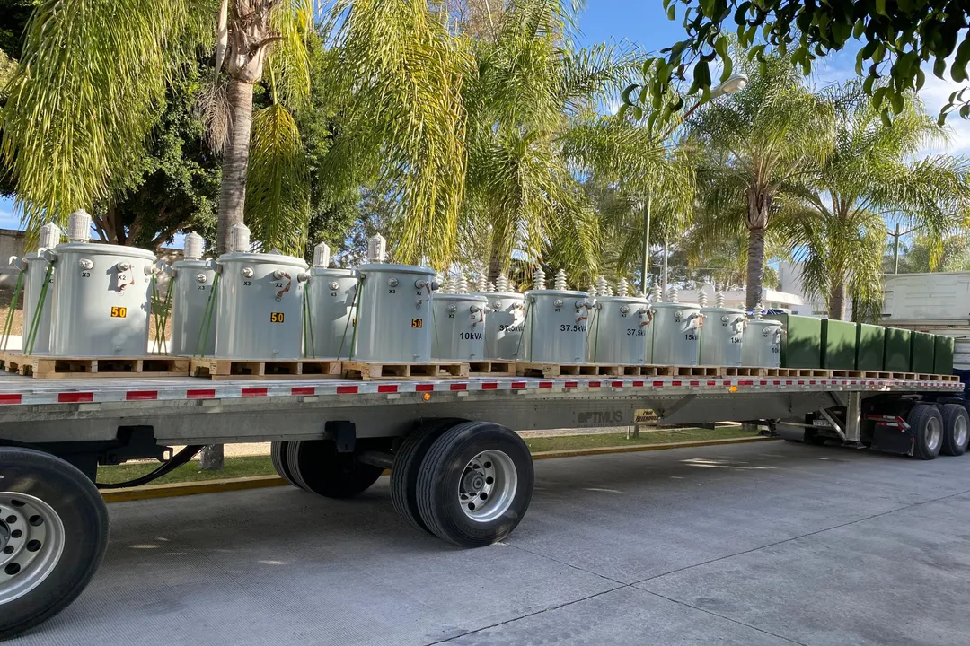 Who invented the power transformer?, Core Design