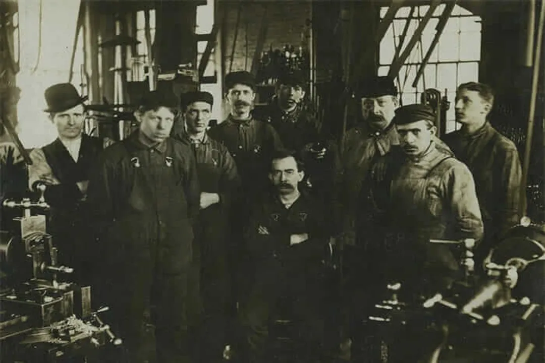 Who invented the railway brake?