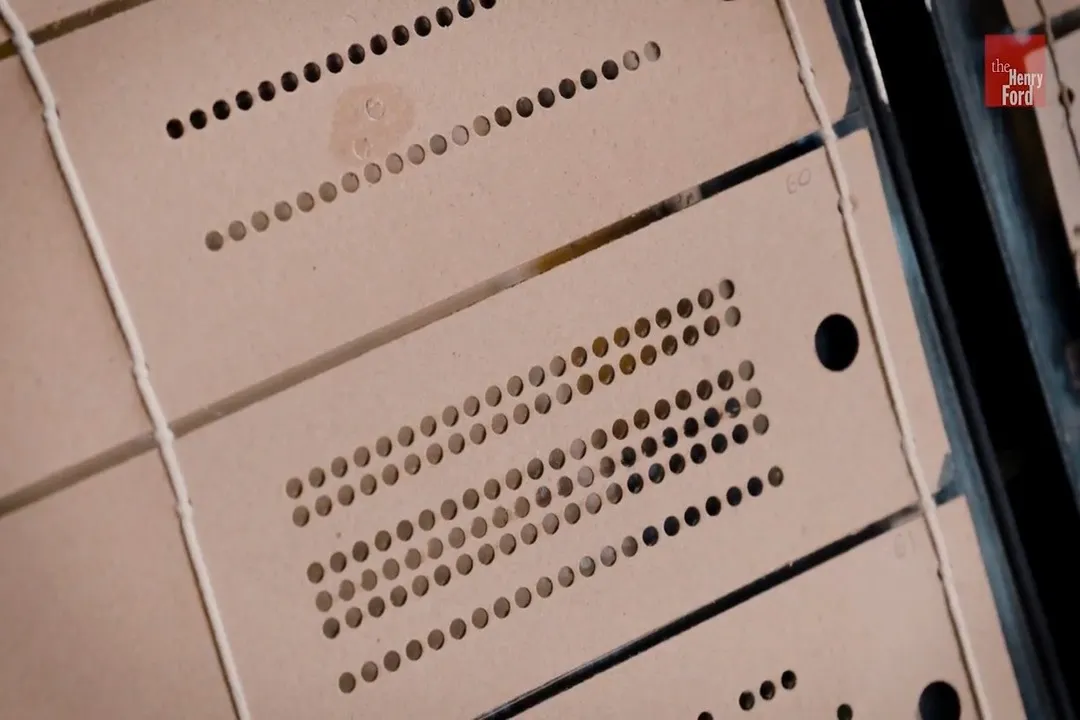 Who is Joseph Jacquard?, The Loom's Mechanics