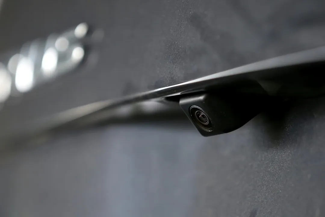 Who made the first rear-view camera?, Concept Debut