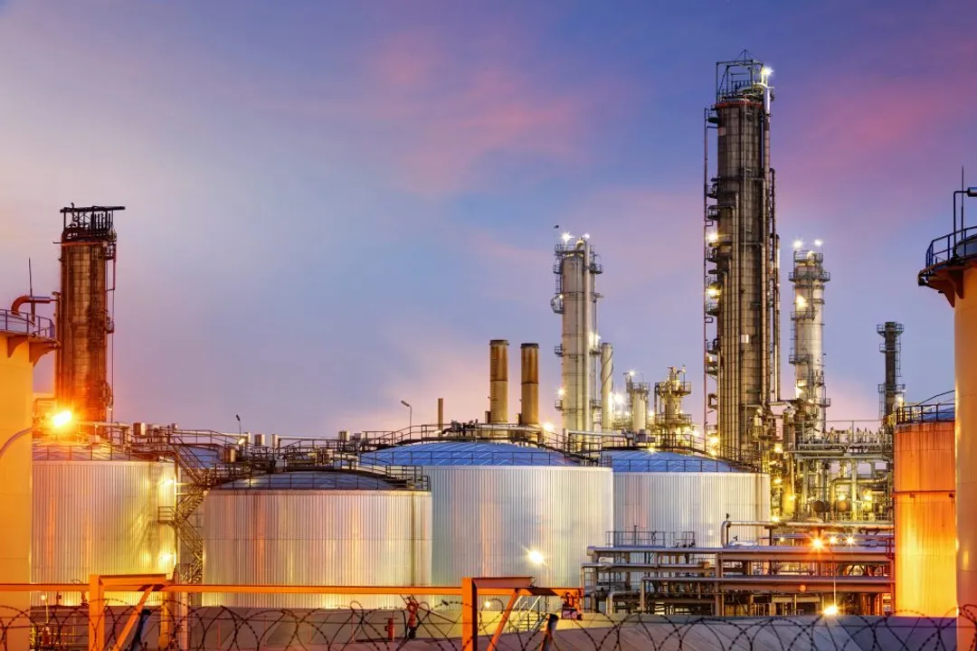 Who made the first synthetic oil?, Wartime Genesis