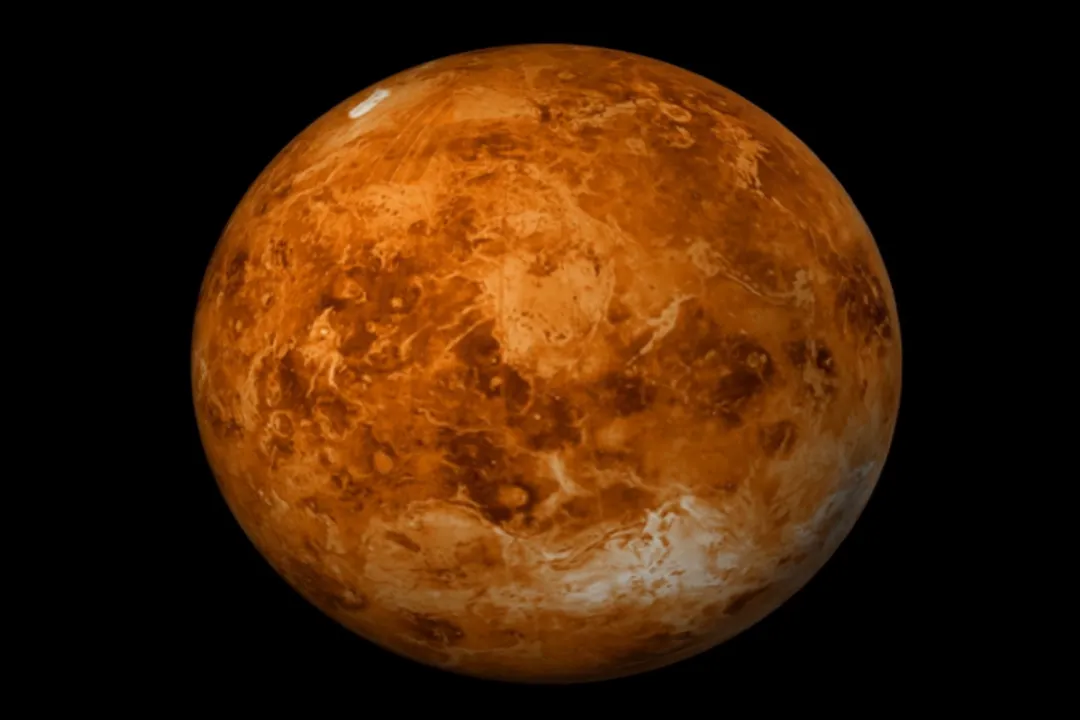 Why does Venus not have a global magnetic field like Earth?, Slow Spin