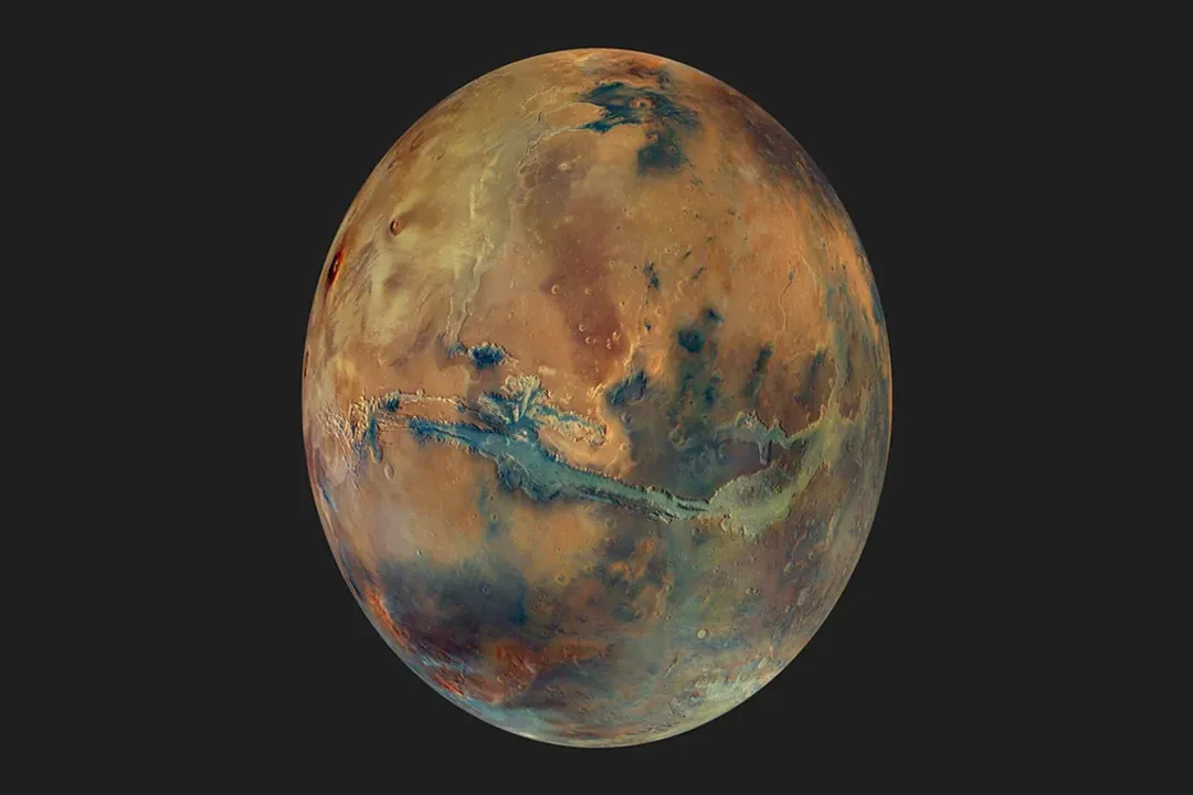 Why is there so much iron oxide on Mars?