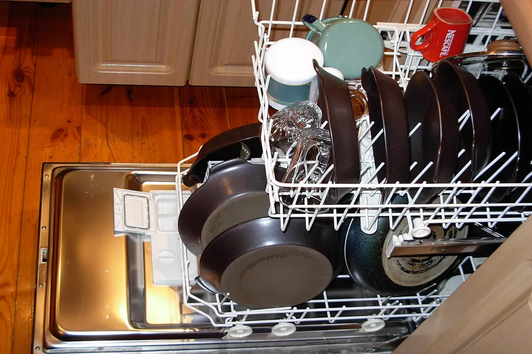 Why was the invention of the dishwasher important?, Labor Shift