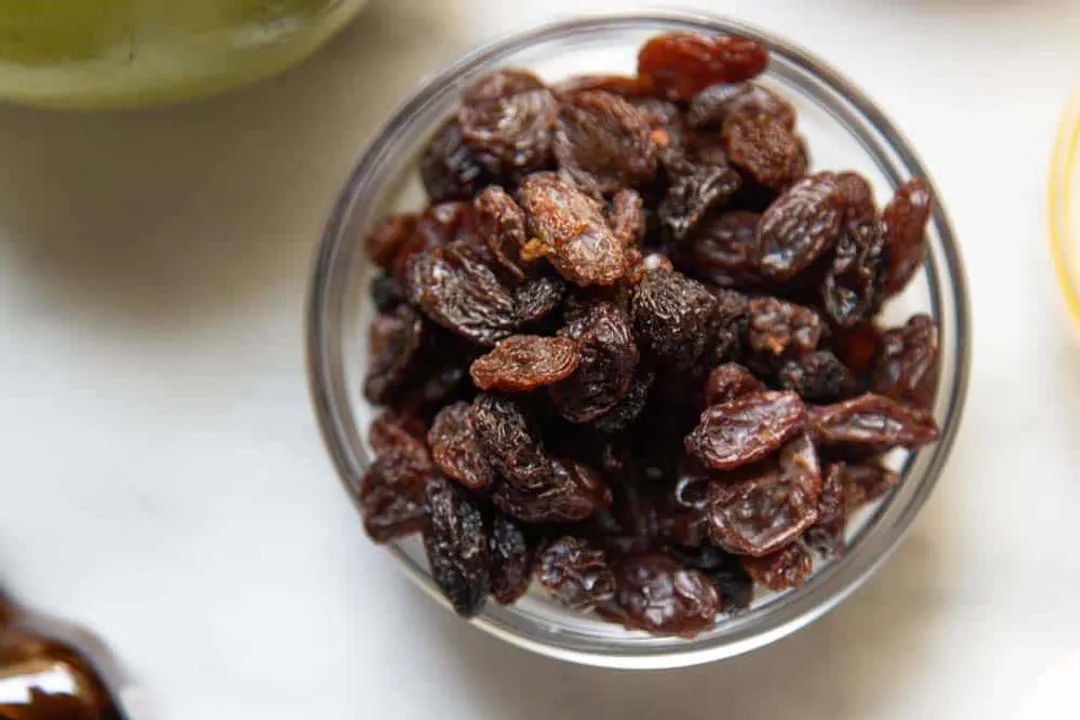 Health Benefits of Raisin, Nutrients Profile