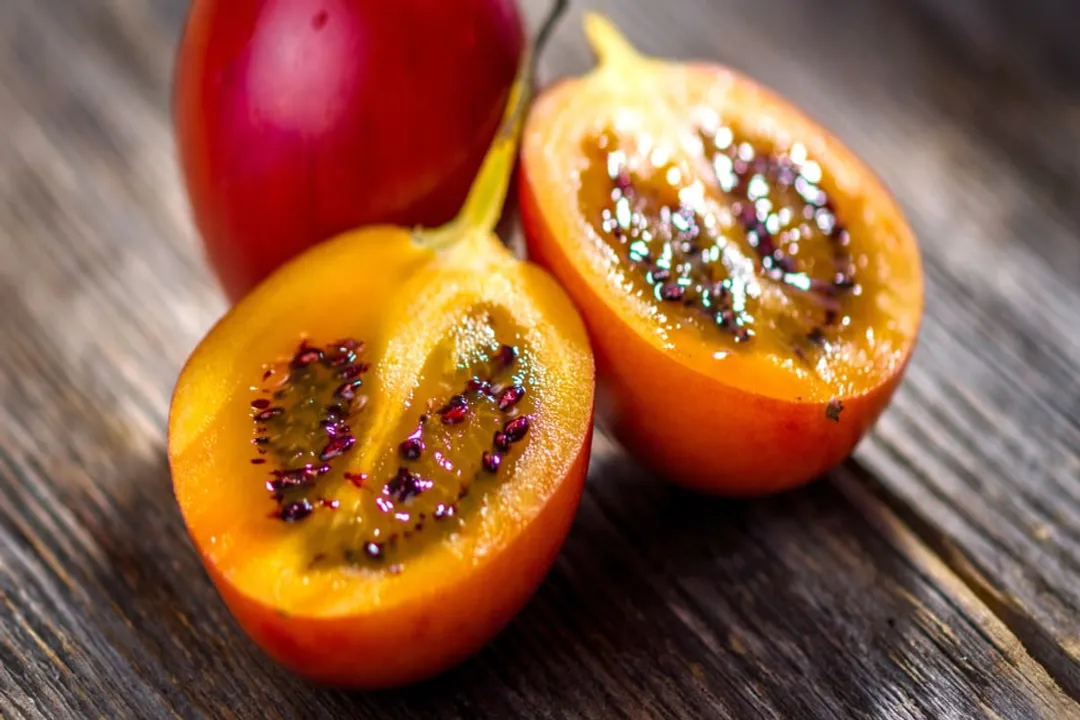 Health Benefits of Tamarillo, Botanical Identity