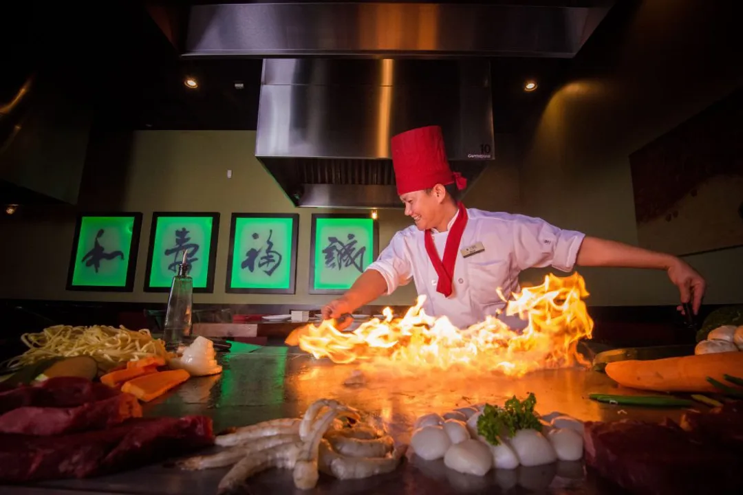 Is hibachi actually done in Japan?, The Show Starts