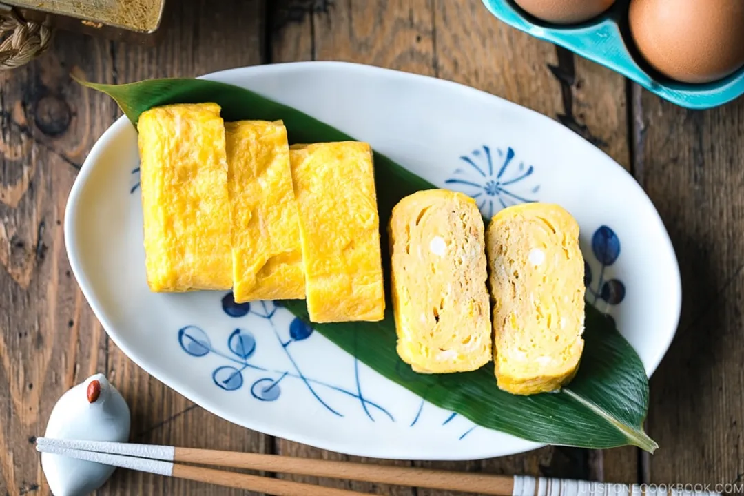 Is tamagoyaki eaten hot or cold?, Bento Necessity