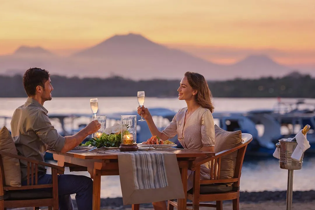 What are the benefits of eating in Bali?