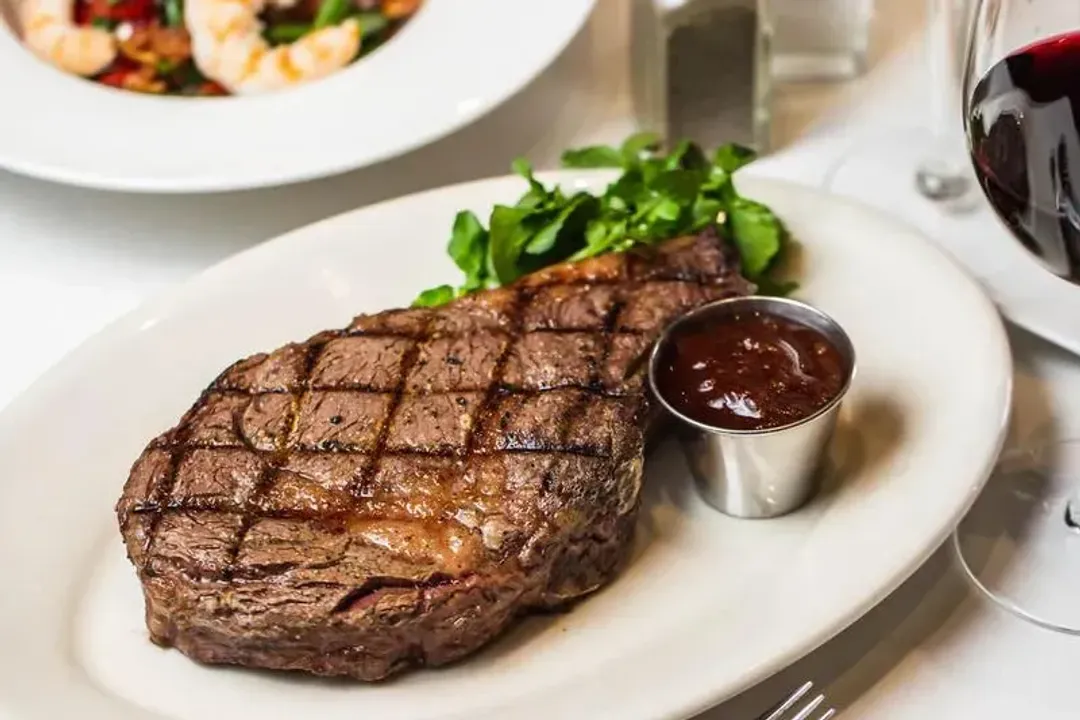 What are the most iconic restaurants in DC?, Unquestionable Landmark