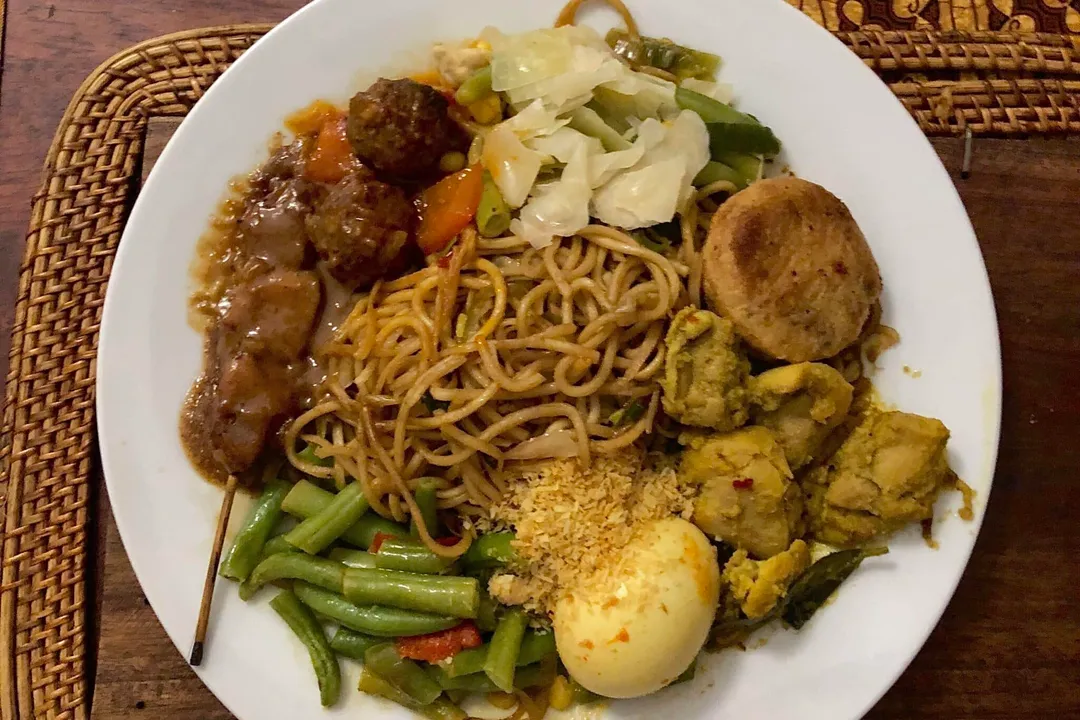 What do you need to eat in Amsterdam?, Street Frites