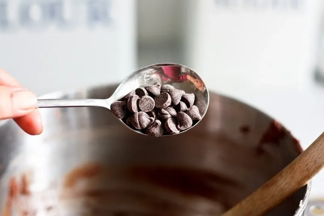 What is a bouchon pastry?, Key Distinctions