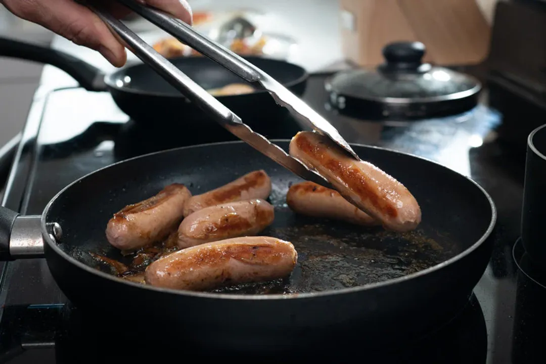 What is Ireland's national breakfast?, Essential Proteins