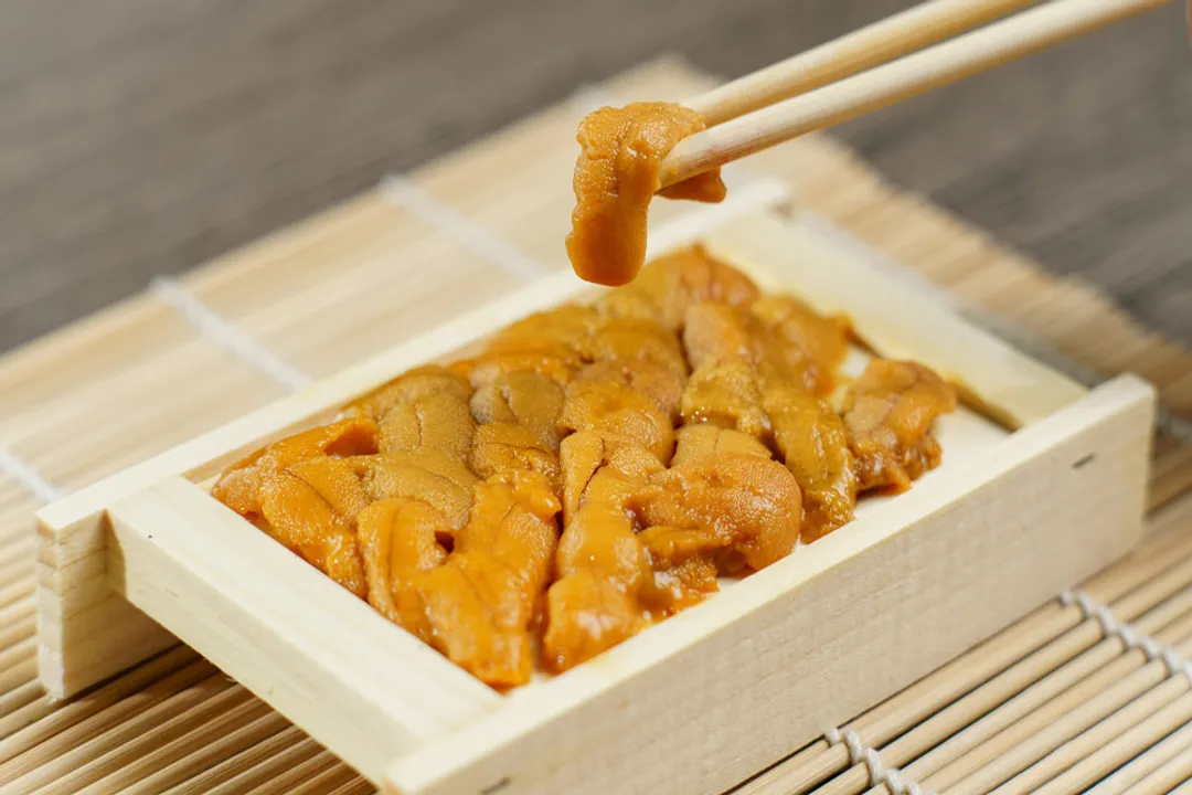 What is the most ordered item at a seafood restaurant?, Consumption Volume